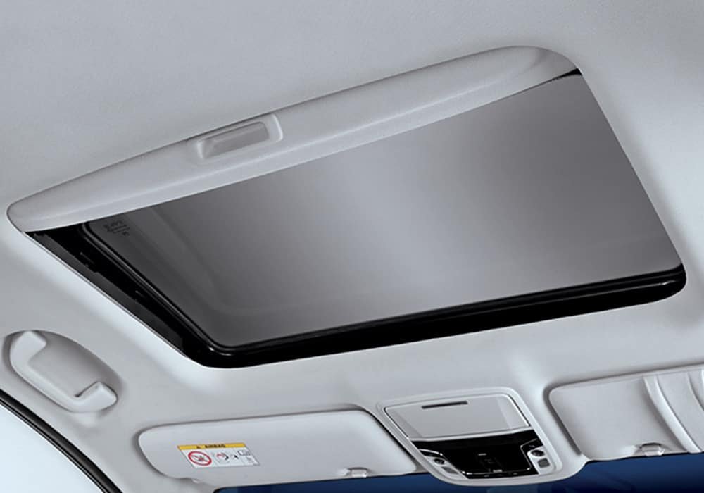 modeldetailimageinterior_0000_sun_roof__1613046343928